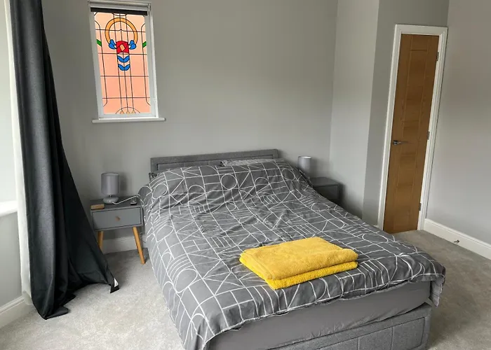 1 Bedroom Ground Floor Apartment