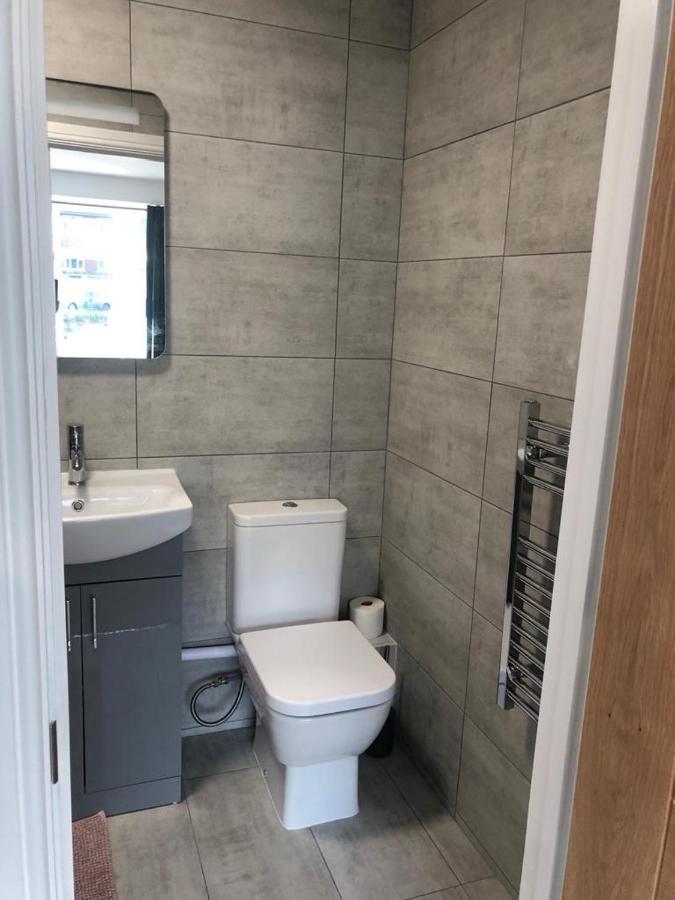 1 Bedroom Ground Floor Appartamento