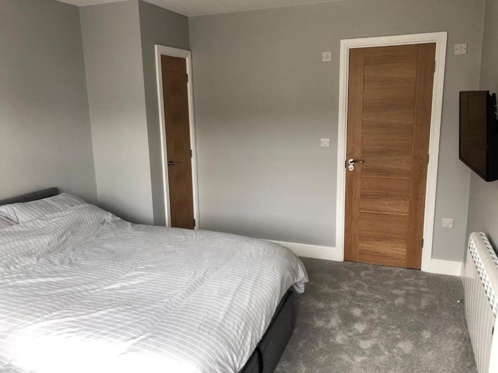 1 Bedroom Ground Floor Appartamento *