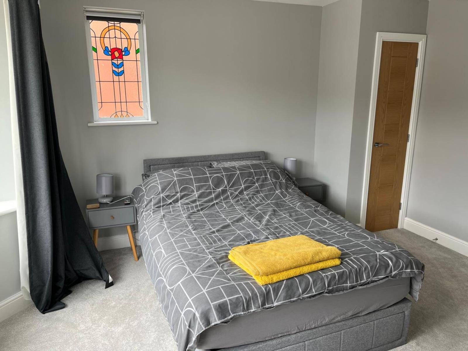 Appartamento 1 Bedroom Ground Floor *
